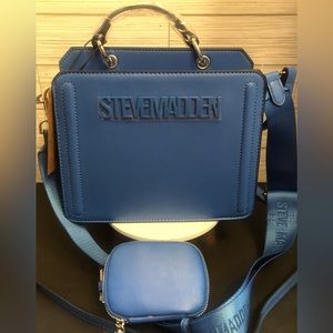 Steve Madden Sapphire (bright blue) Crossbody TikTok viral Bevelyn purse